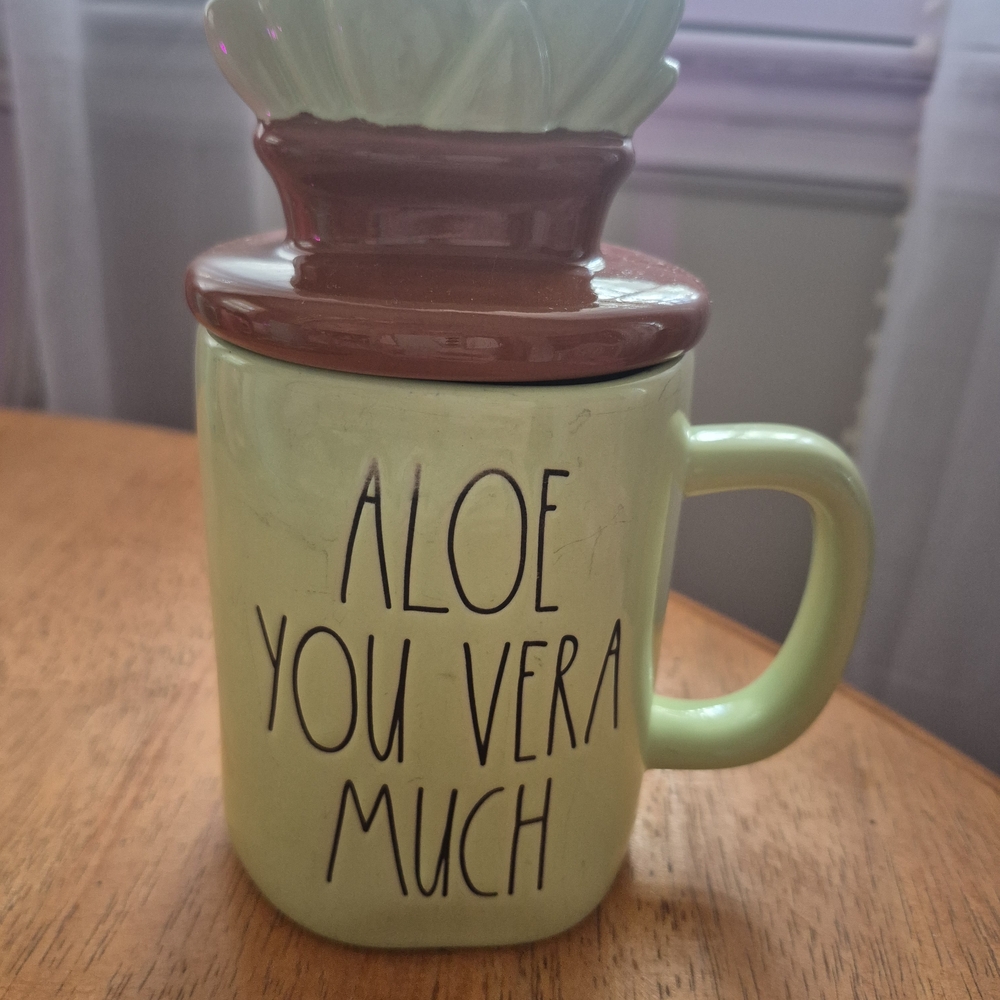 Rae Dunn Aloe You Vera Much Mug with Lid - Green and Brown